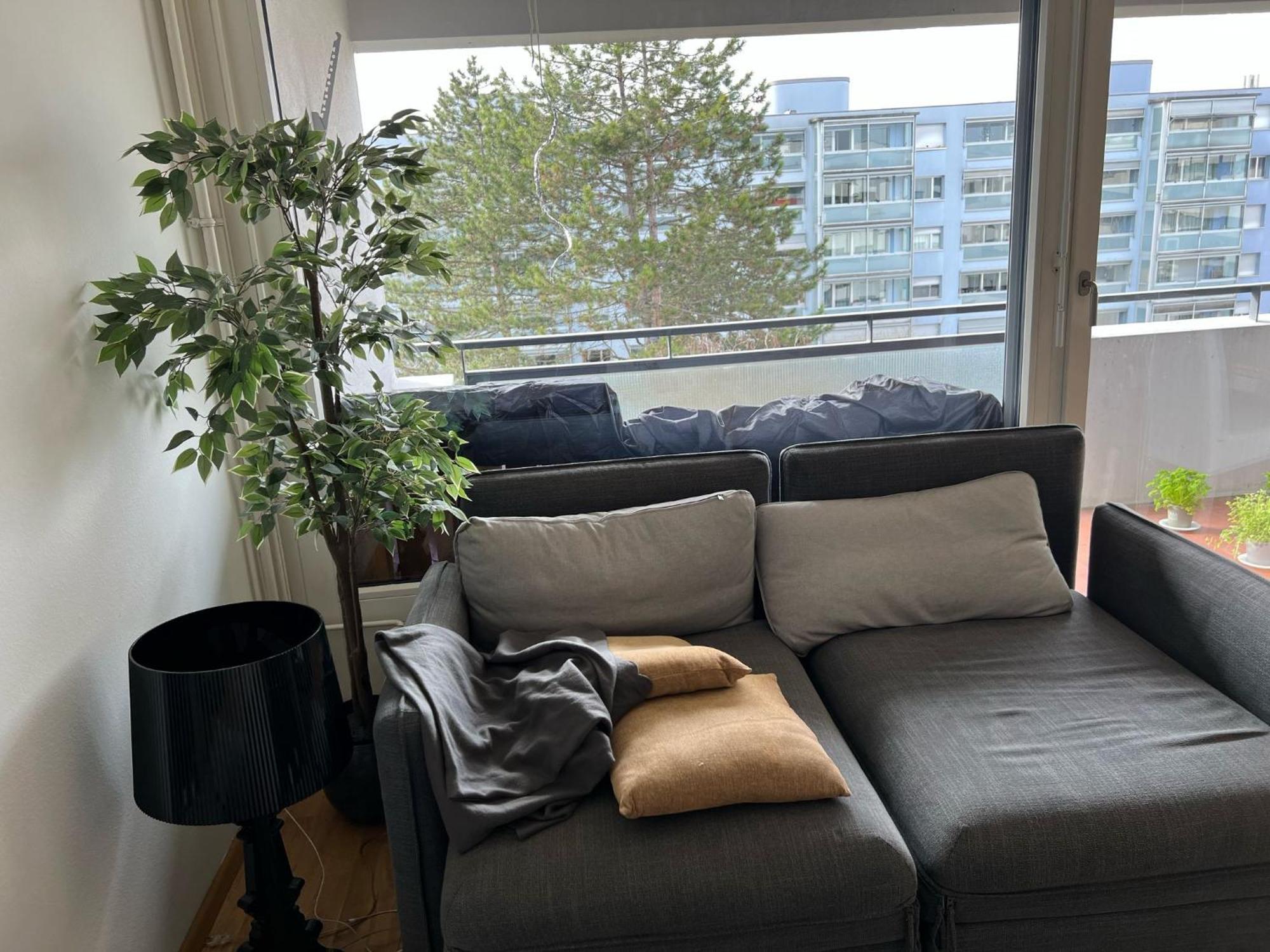 Moebelierte Mit Balkon Zwischen Bahnhof Und St Jakob Apartment